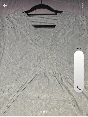 LIGHT GREEN Lace-Detail Women’s Blouse